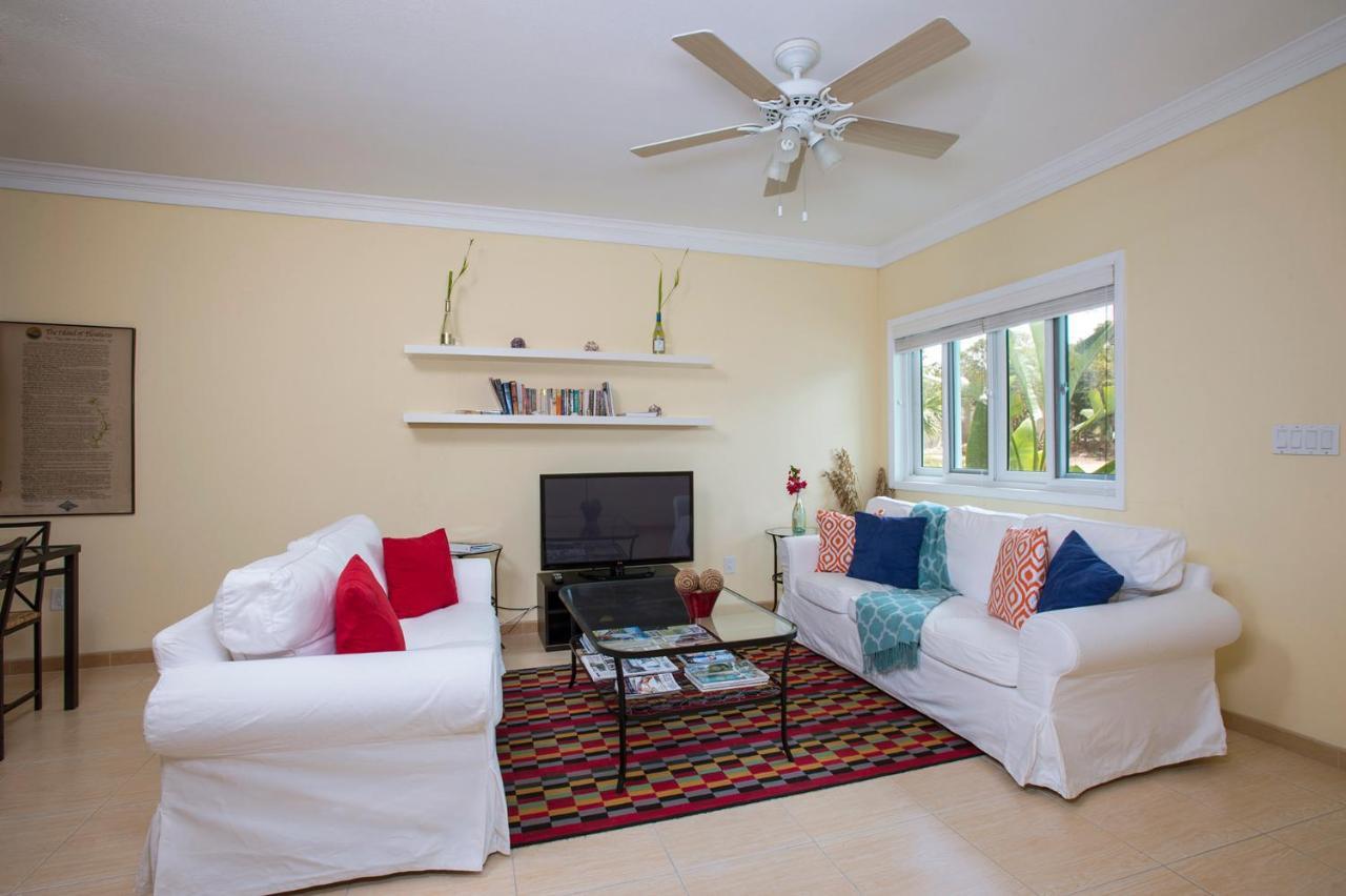 Sir Charles Guest House Palmetto Point Εξωτερικό φωτογραφία