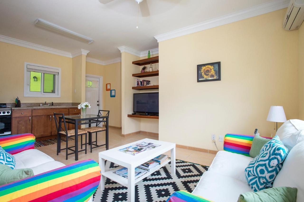 Sir Charles Guest House Palmetto Point Εξωτερικό φωτογραφία