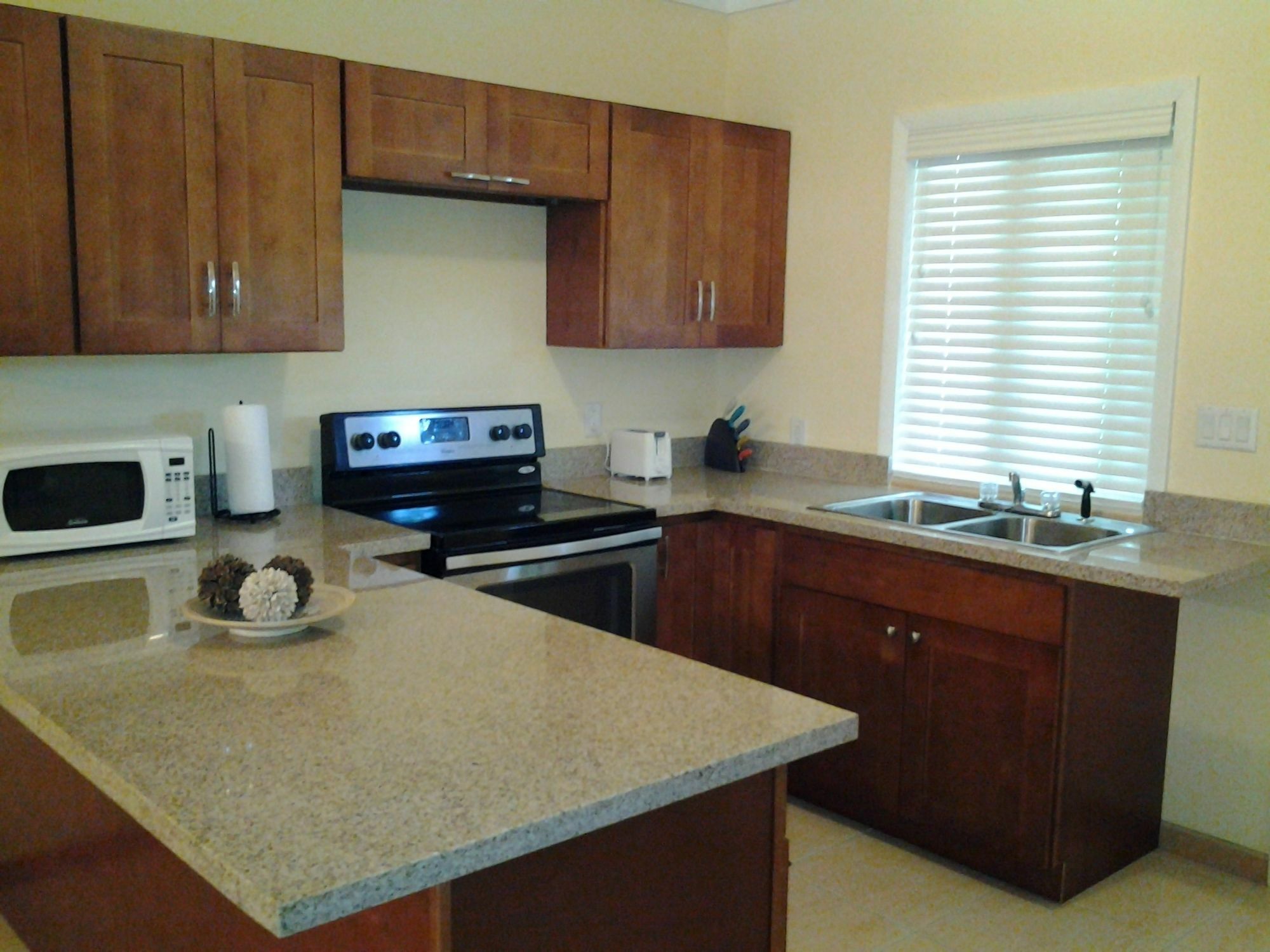Sir Charles Guest House Palmetto Point Εξωτερικό φωτογραφία