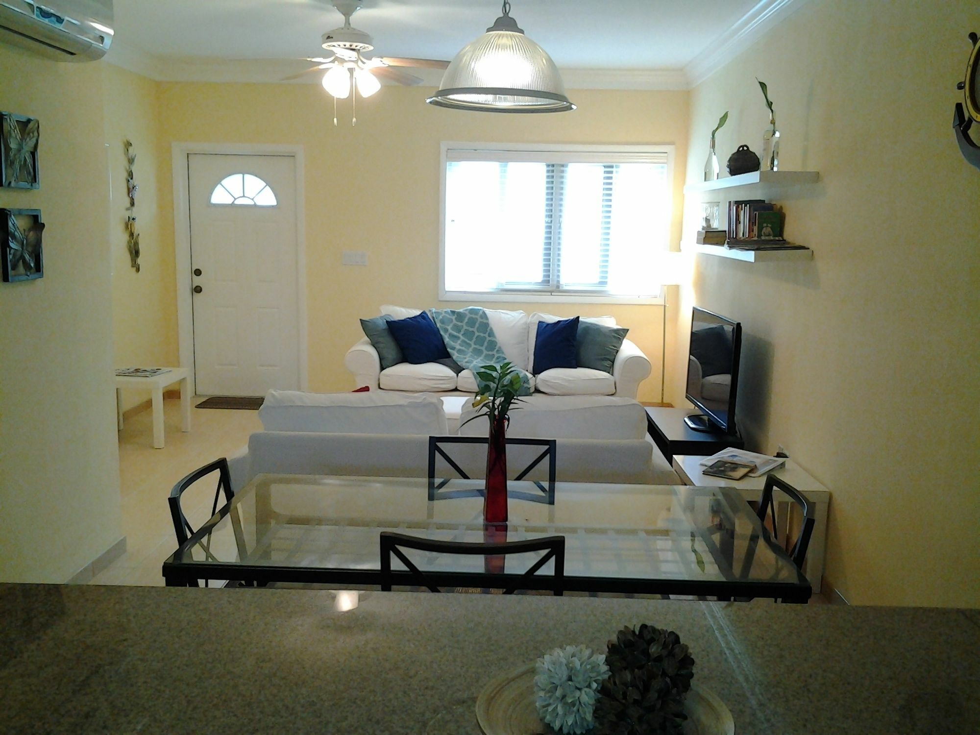 Sir Charles Guest House Palmetto Point Εξωτερικό φωτογραφία